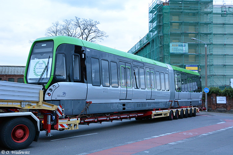 http://olivers-bahnseiten.de/bilder/LNV/D7100/DSC_023934.jpg